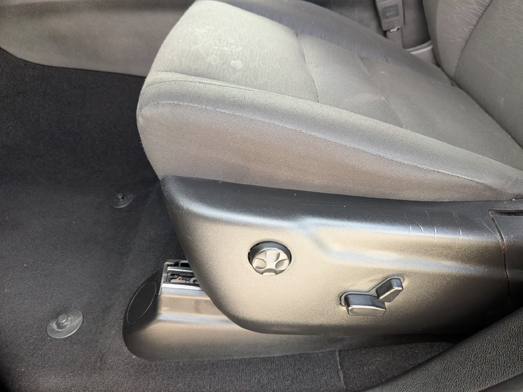 Used 2025 Dodge Durango GT AWD/4WD image 12