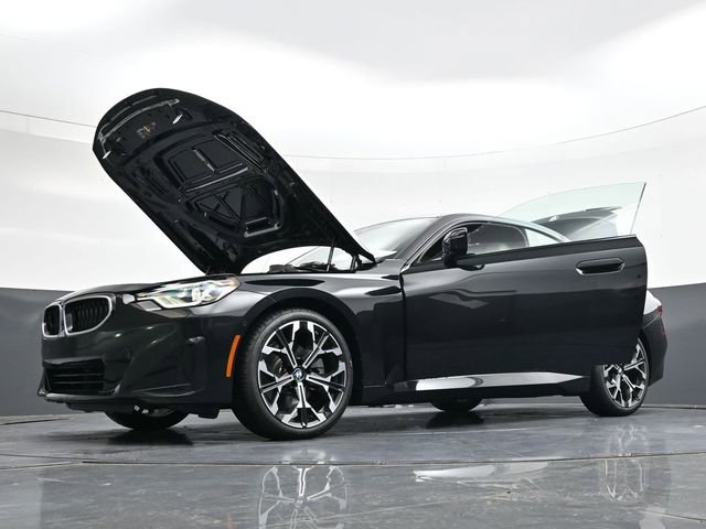 New 2025 BMW 230i Coupe w/ Premium Package image 41
