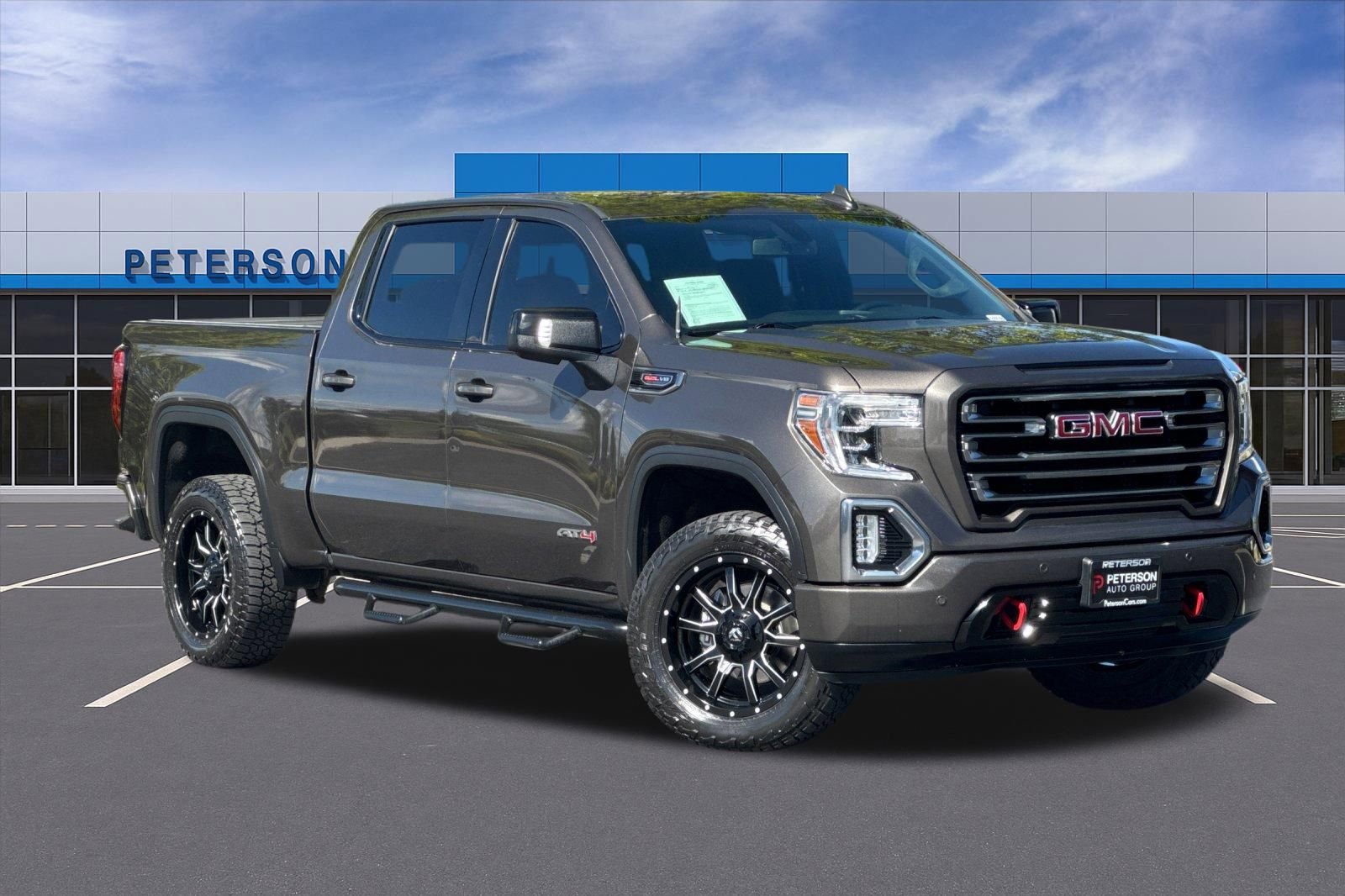 Used 2019 GMC Sierra 1500 AT4 w/ AT4 Premium Package AWD/4WD image 2