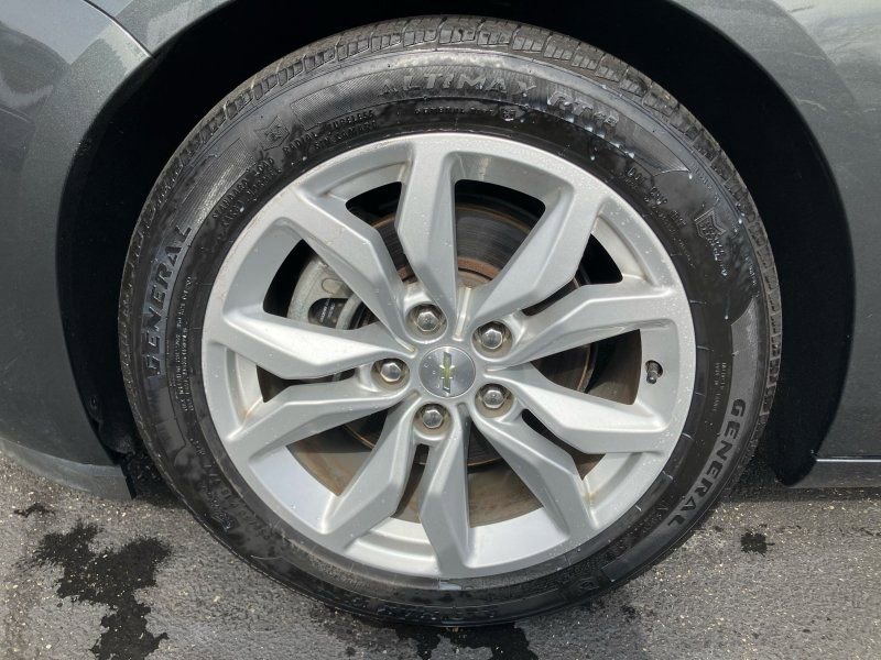 Used 2019 Chevrolet Impala LT image 31