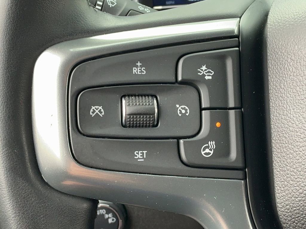 Used 2024 Chevrolet Silverado 1500 LT AWD/4WD image 26