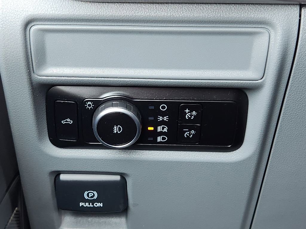 Used 2023 Ford F150 XLT image 30