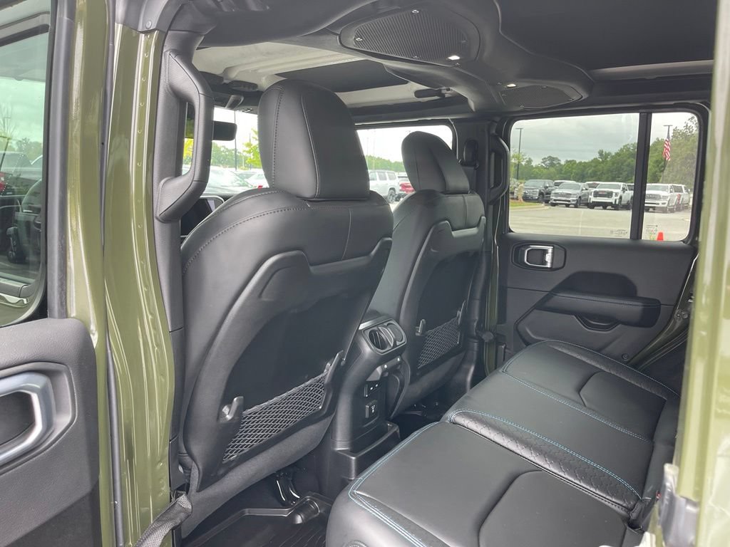 Used 2024 Jeep Wrangler High Altitude AWD/4WD image 38