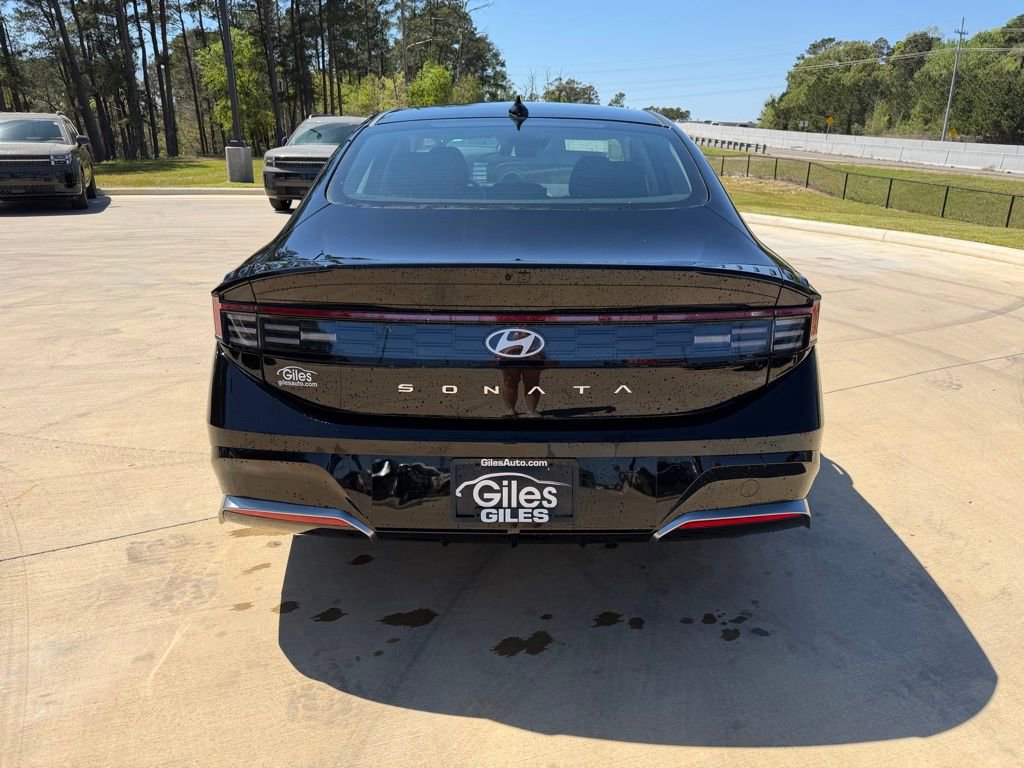 New 2026 Hyundai Sonata SEL image 4