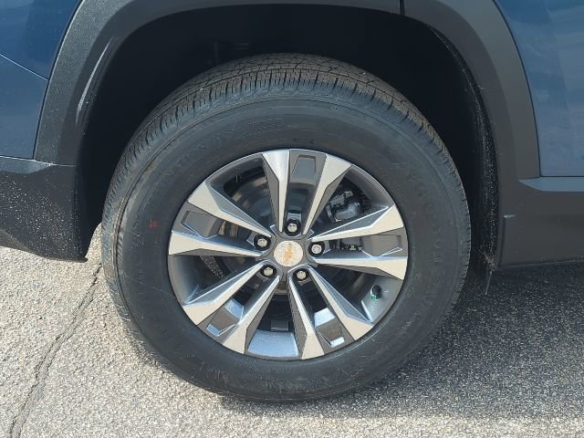 New 2026 Chevrolet Equinox LT w/ Convenience Package II image 3