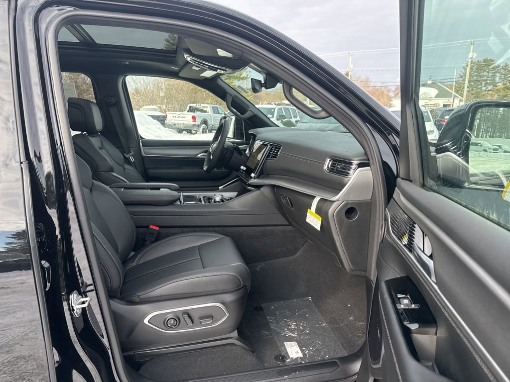 New 2026 Jeep Grand Wagoneer Limited w/ Premium Group II image 31