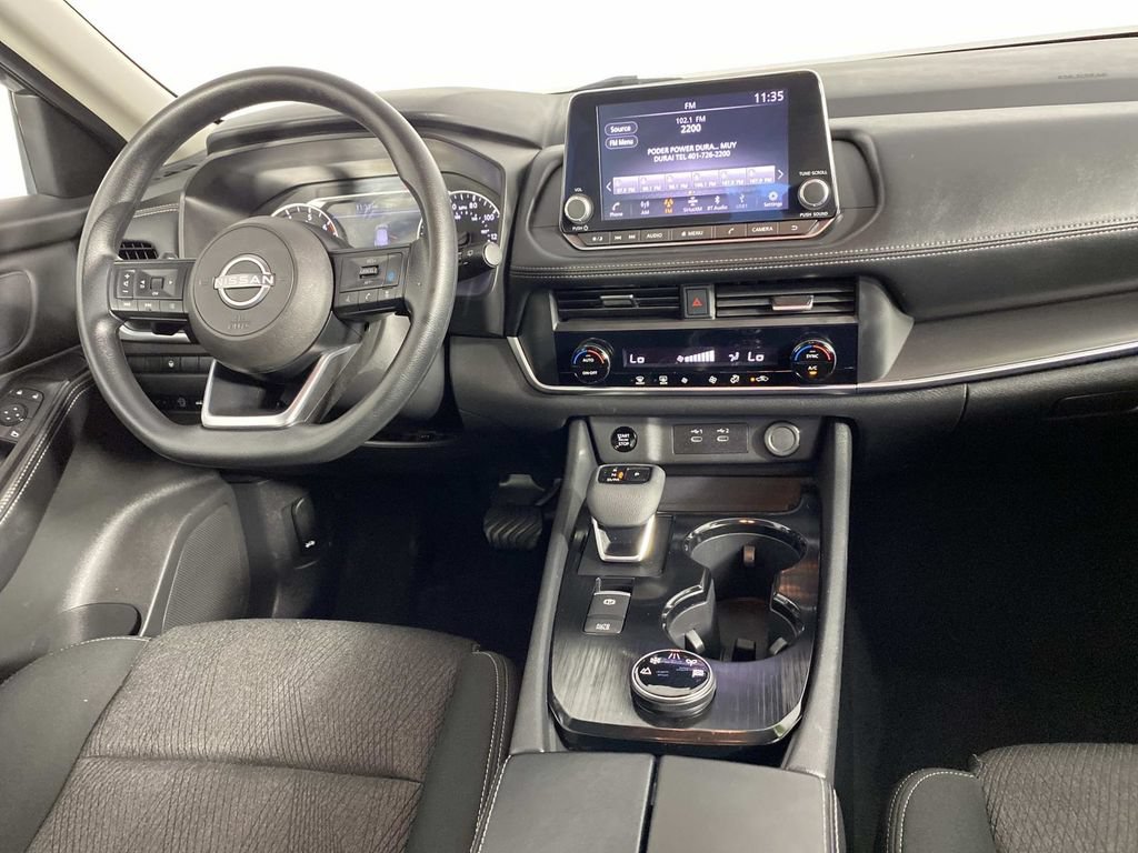 Used 2024 Nissan Rogue SV AWD/4WD image 14