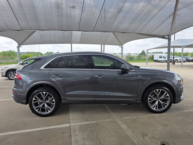 Used 2021 Audi Q8 Premium Plus AWD/4WD image 4