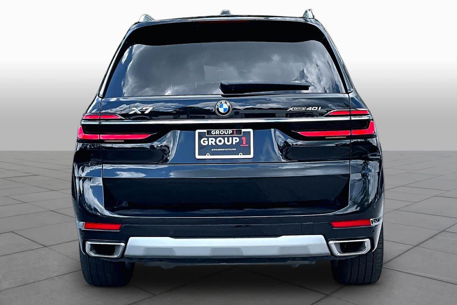 Used 2024 BMW X7 xDrive40i w/ Executive Package AWD/4WD image 5