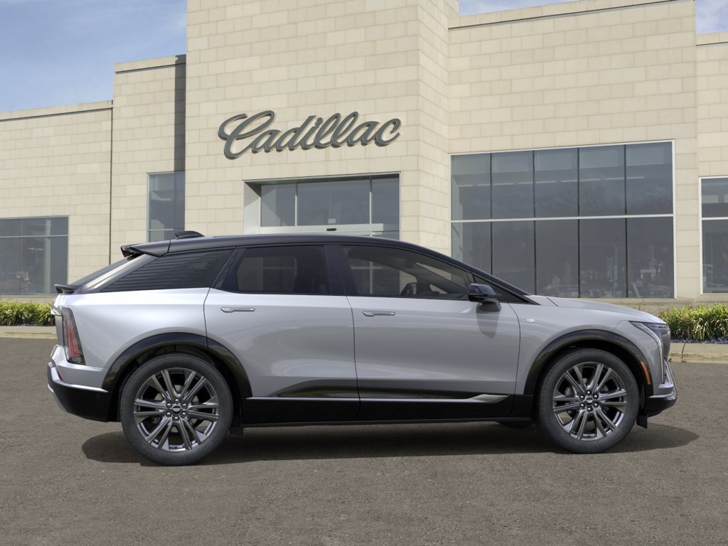 New 2027 Cadillac Optiq Premium Sport w/ LPO, Floor Liner Package AWD/4WD image 5