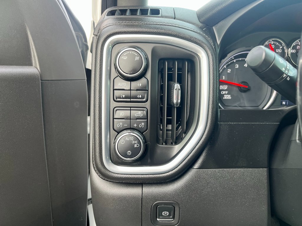 Used 2019 Chevrolet Silverado 1500 RST w/ All-Star Edition image 12