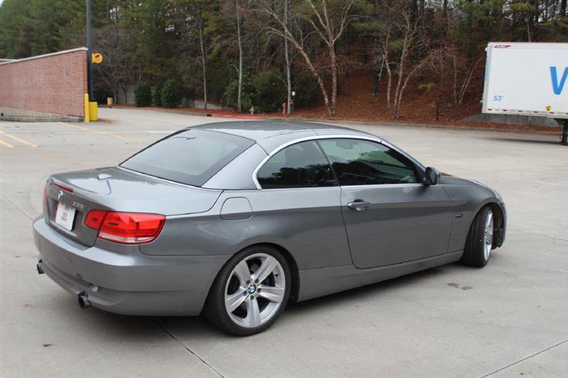 Used 2010 BMW 335i Convertible image 5