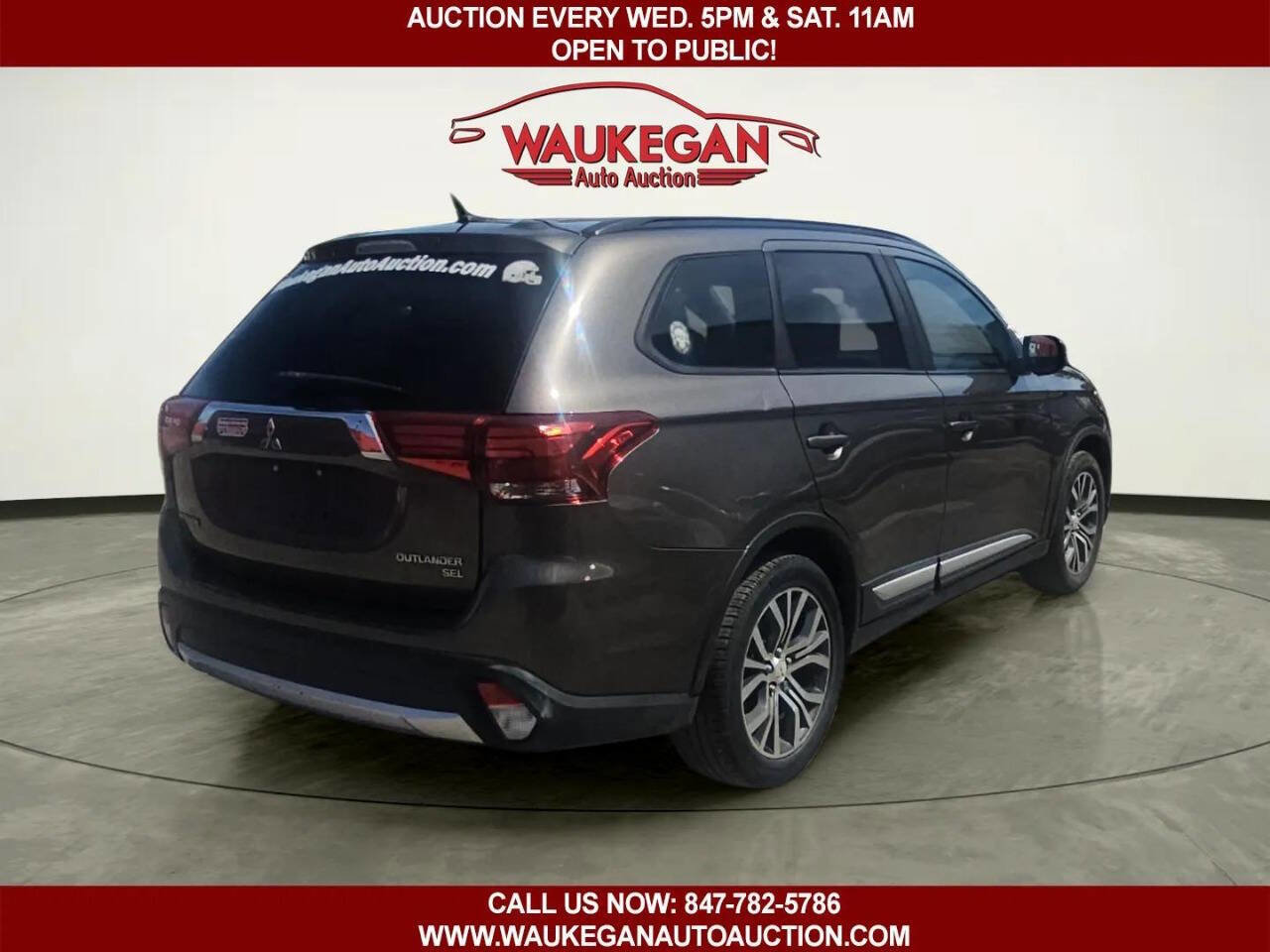 Used 2016 Mitsubishi Outlander SEL AWD/4WD image 5