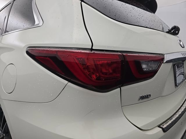 Used 2019 INFINITI QX60 Luxe w/ Sensory Package image 18