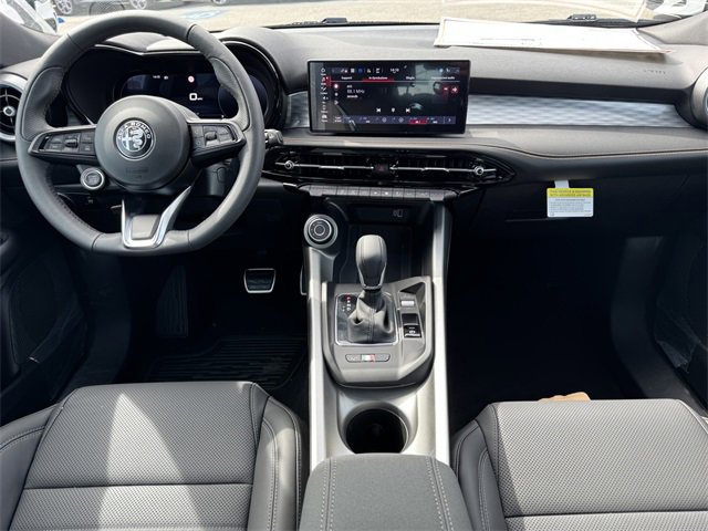 New 2025 Alfa Romeo Tonale w/ Premium Package image 7