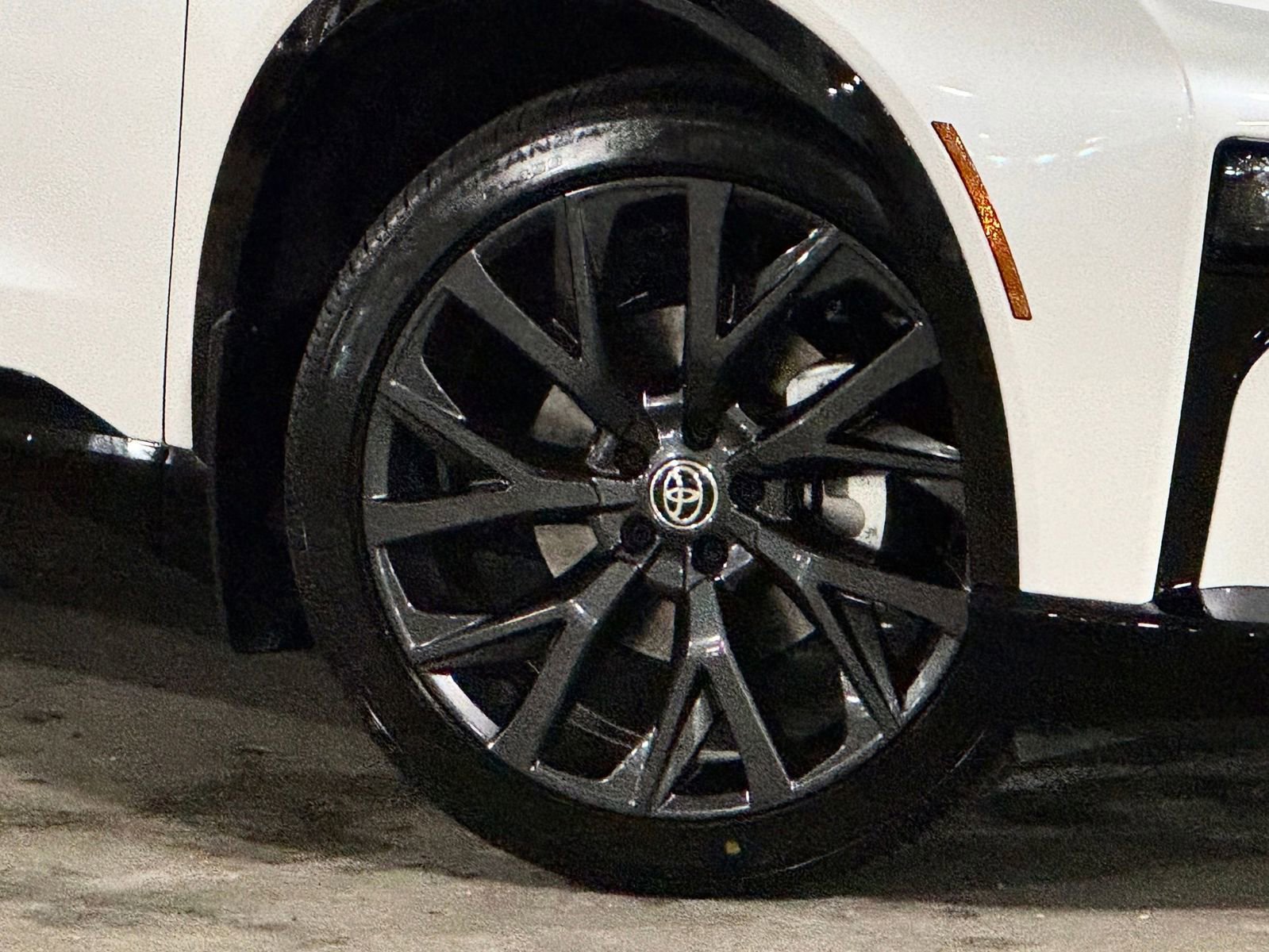 New 2026 Toyota Crown Signia image 2