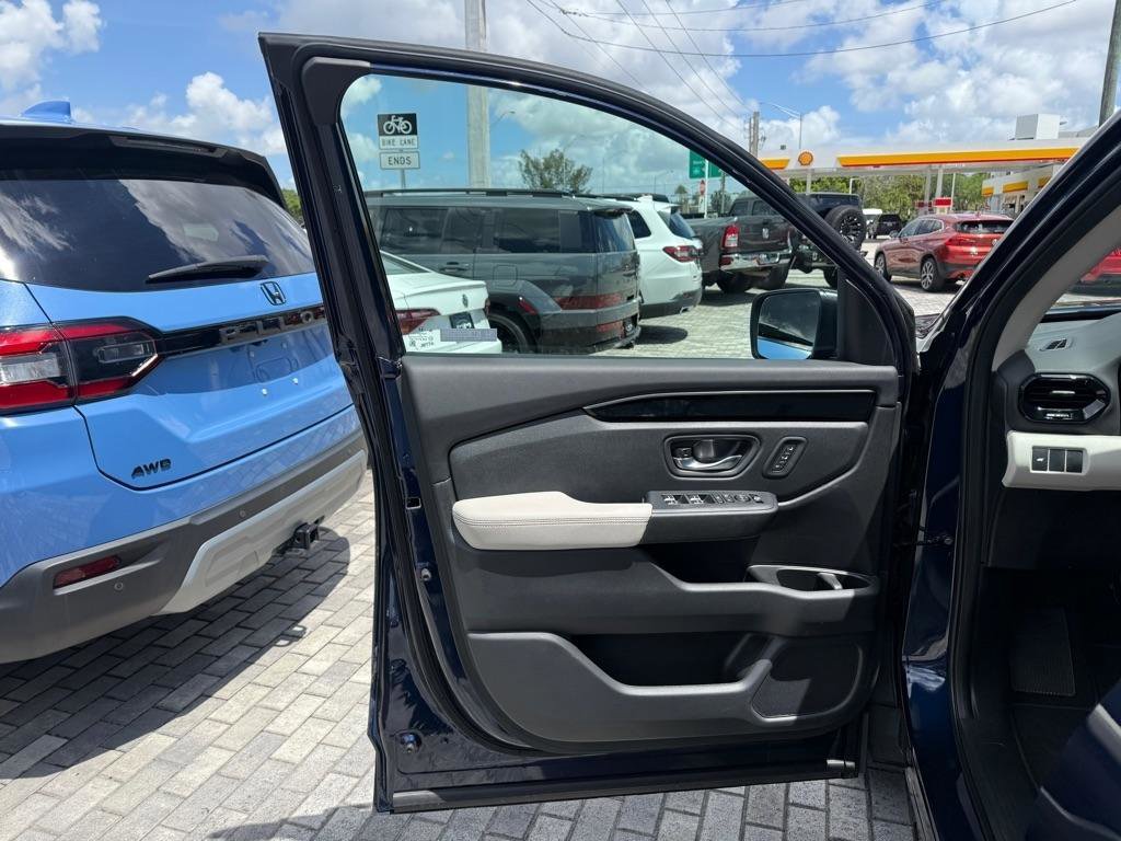 Used 2026 Honda Passport RTL image 24