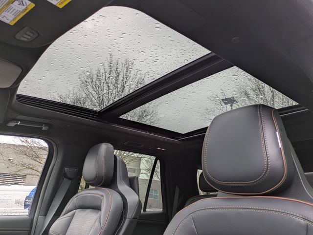 New 2025 Lincoln Navigator Black Label image 19