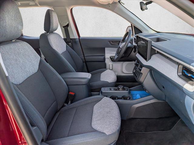 Used 2025 Ford Maverick XLT w/ Equipment Group 302A image 18