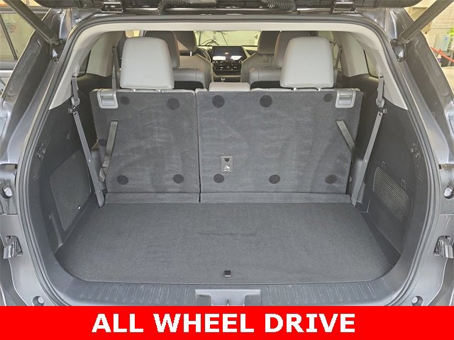 Used 2022 Toyota Highlander Limited image 14