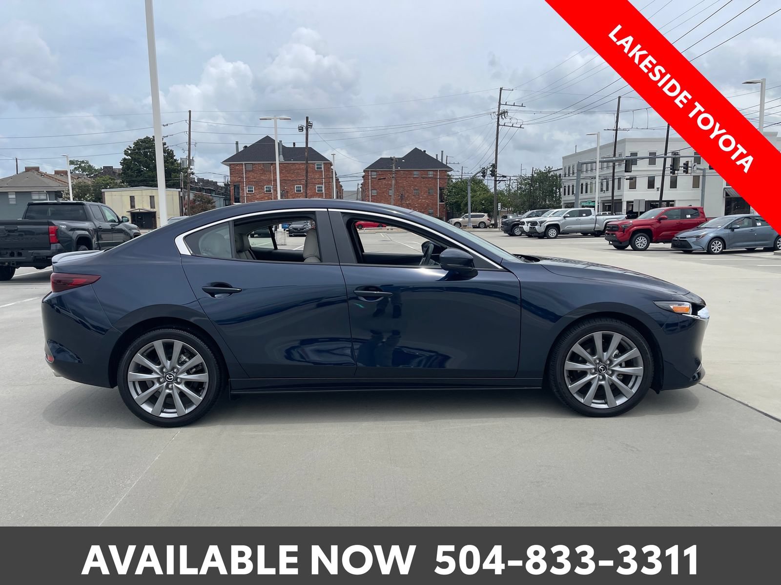 Used 2024 MAZDA MAZDA3 s FWD image 6