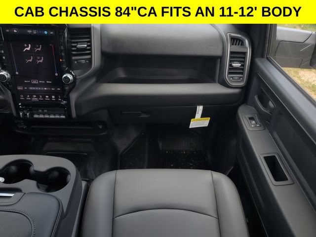 New 2026 RAM 5500 Tradesman AWD/4WD image 19