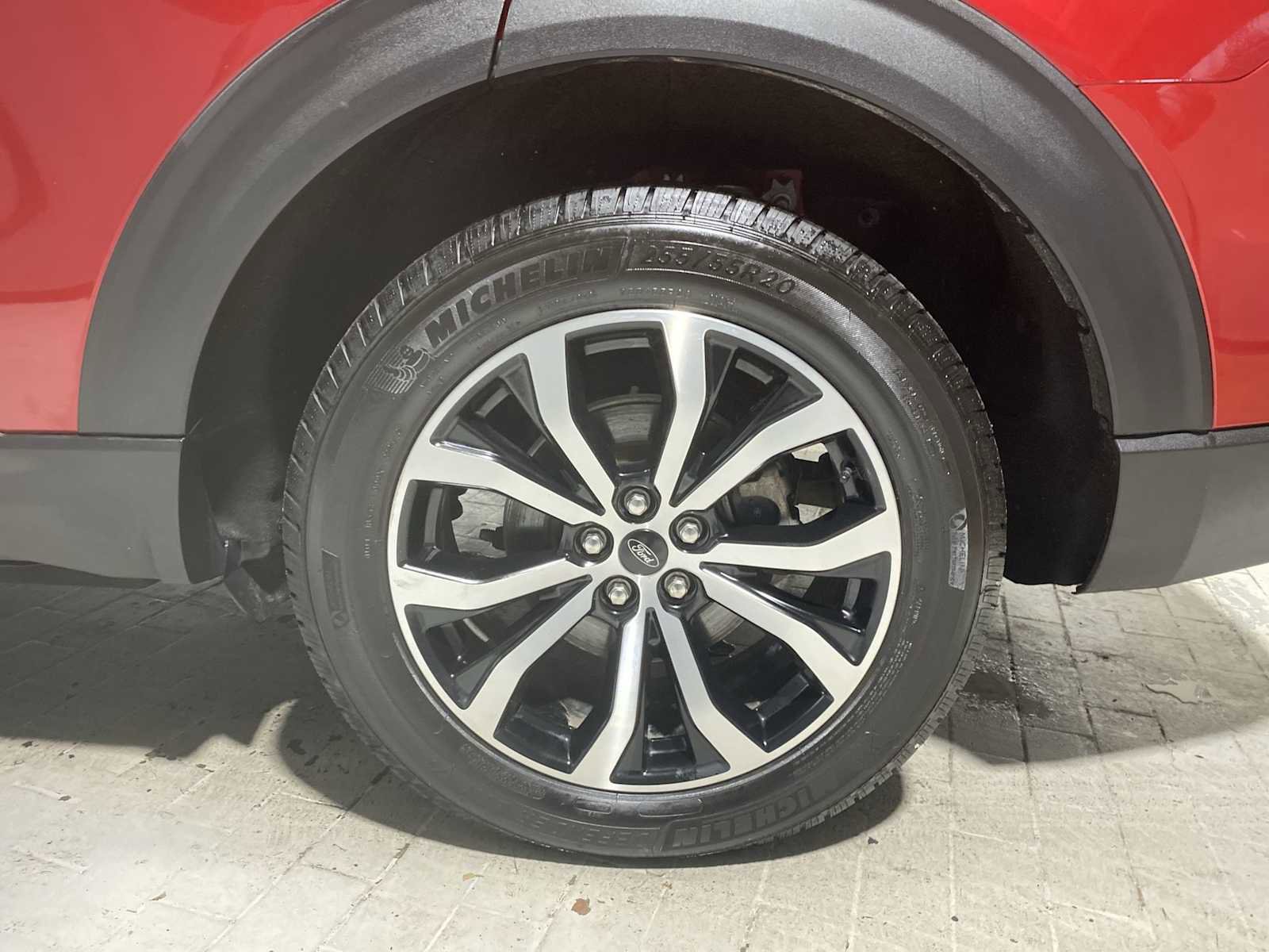 Used 2020 Ford Explorer ST w/ Premium Technology Package image 8