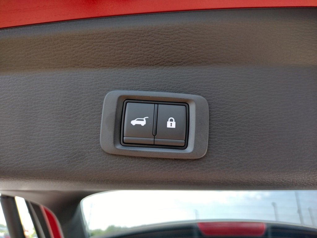 New 2025 Mitsubishi Outlander SE image 25