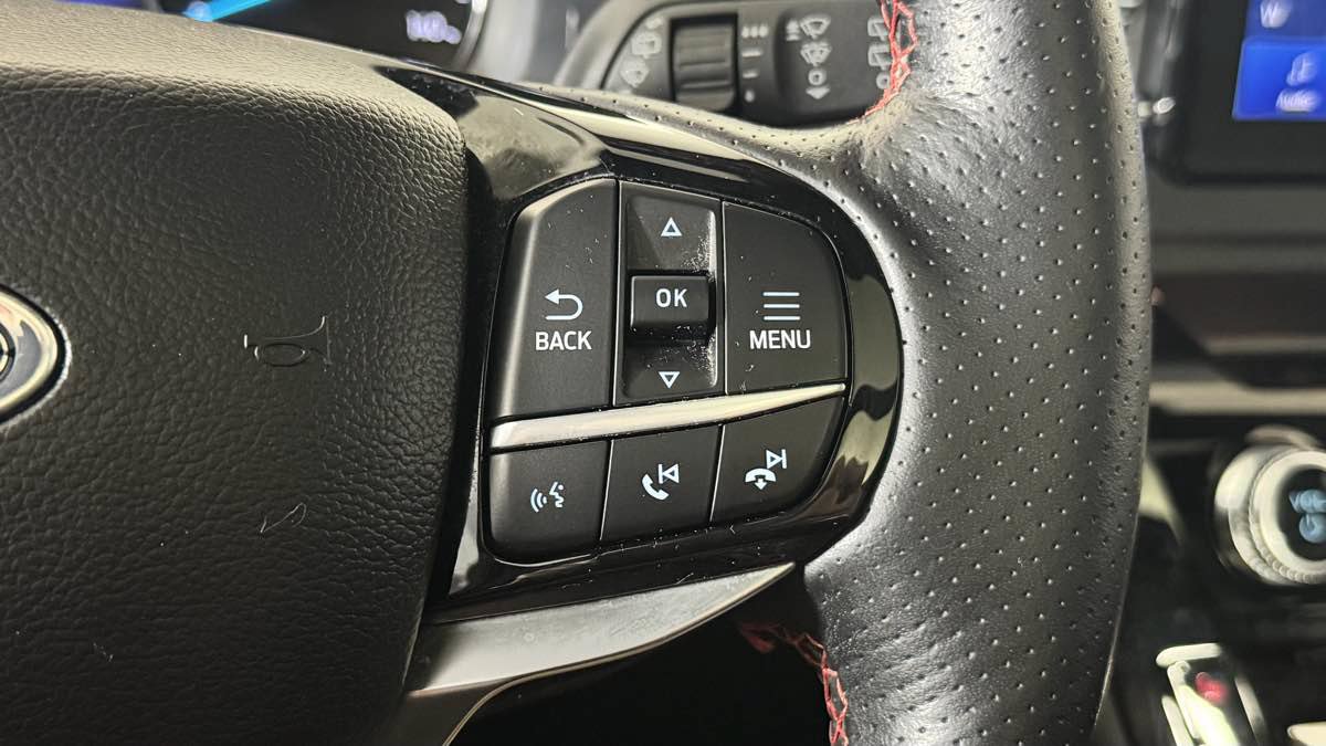 Used 2023 Ford Explorer ST-Line w/ Class IV Trailer Tow Package AWD/4WD image 16