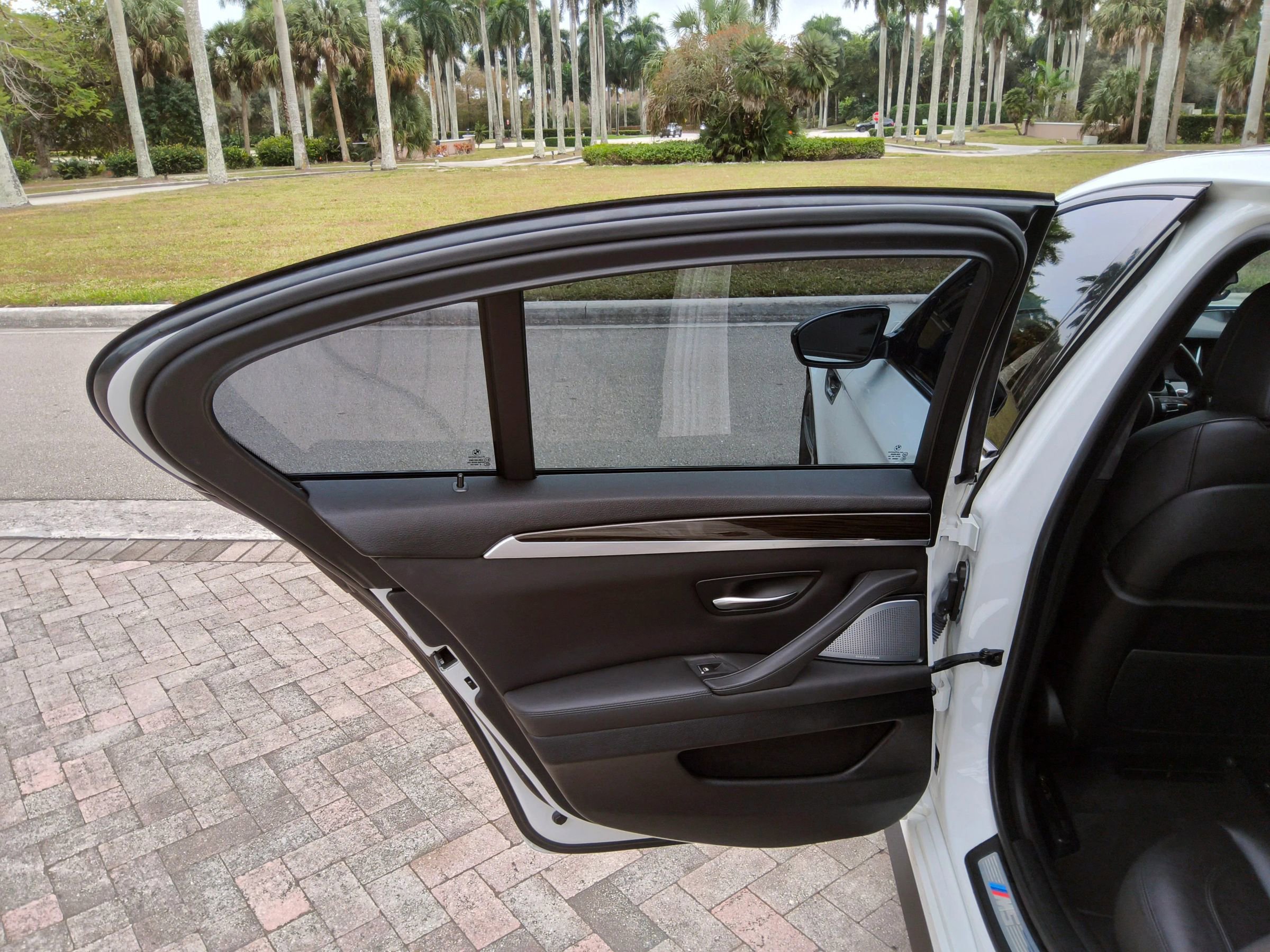 Used 2014 BMW M5 image 31