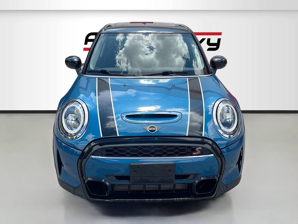 Used 2022 MINI Cooper S FWD image 2