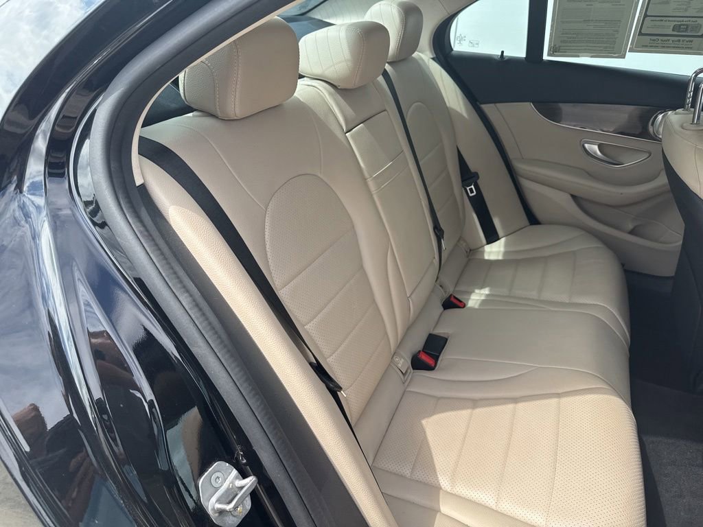 Used 2021 Mercedes-Benz C 300 Sedan image 29