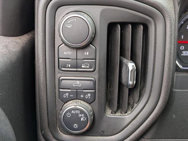 Used 2021 Chevrolet Silverado 1500 Custom w/ Custom Max Trailering Package AWD/4WD image 17