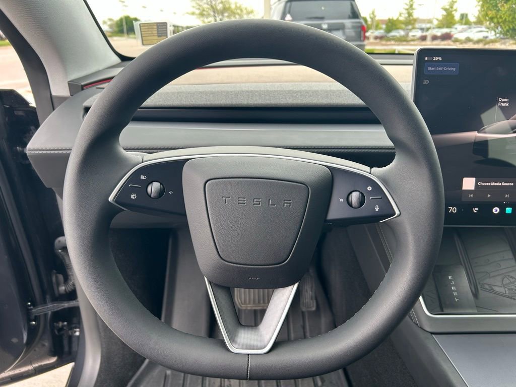 Used 2026 Tesla Model Y Long Range AWD/4WD image 12