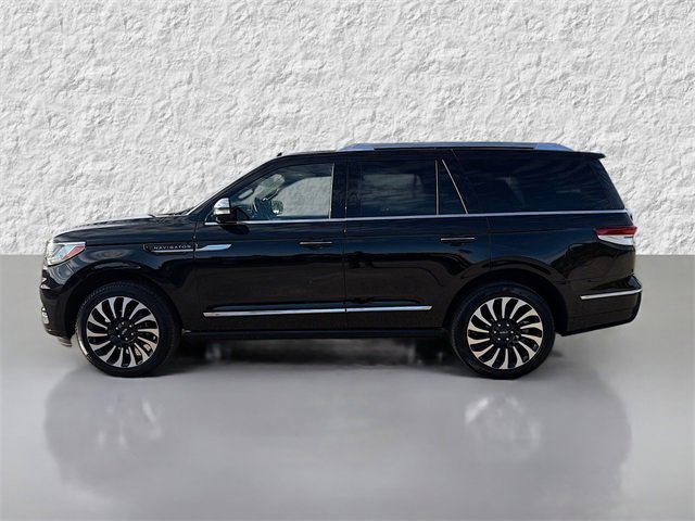 Used 2024 Lincoln Navigator Black Label image 6