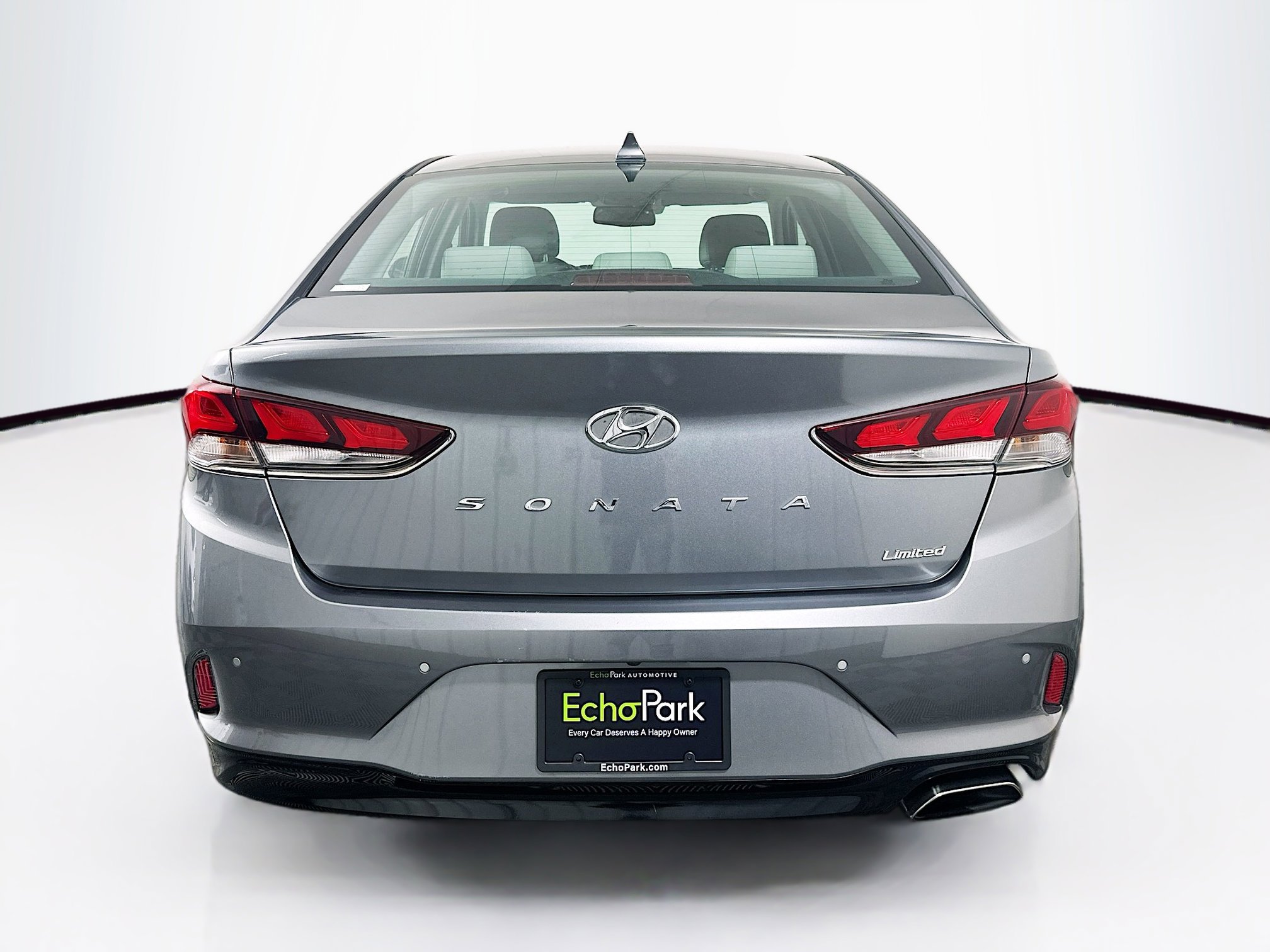 Used 2018 Hyundai Sonata Limited w/ Limited Ultimate Package 03 FWD image 7