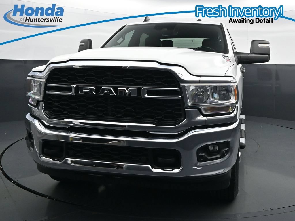 Used 2024 RAM 2500 Tradesman w/ Safety Group AWD/4WD image 3