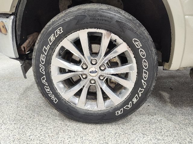 Used 2017 Ford F150 Lariat AWD/4WD image 10
