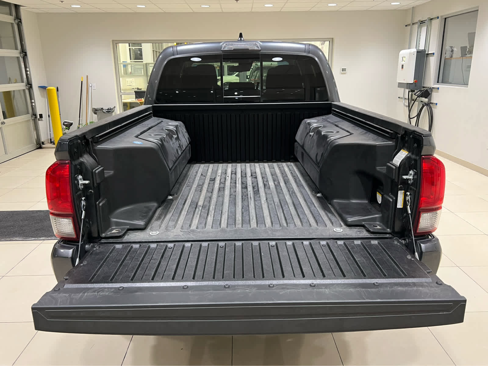 Used 2023 Toyota Tacoma 4x4 Double Cab w/ Trail Edition image 12