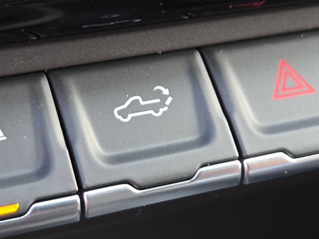 New 2026 GMC Sierra 3500 Denali Ultimate AWD/4WD image 40