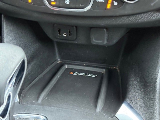 Certified 2023 Chevrolet Traverse LT image 25