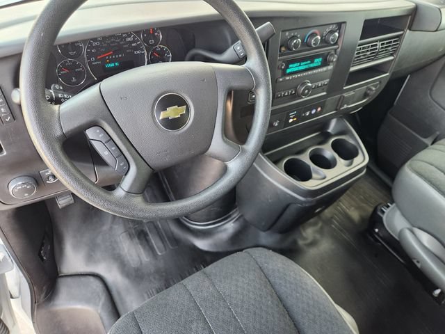 Used 2025 Chevrolet Express 2500 w/ Driver Convenience Package RWD image 28