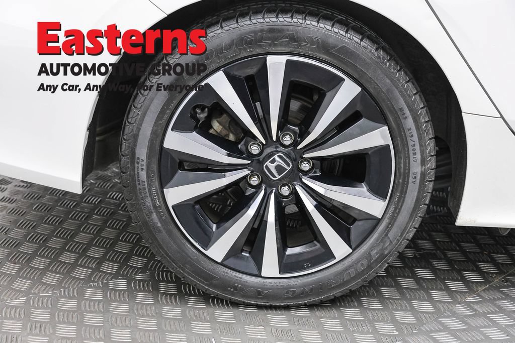 Used 2023 Honda Civic EX-L image 30