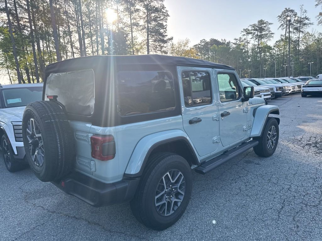 Used 2024 Jeep Wrangler Sahara w/ Safety Group image 8