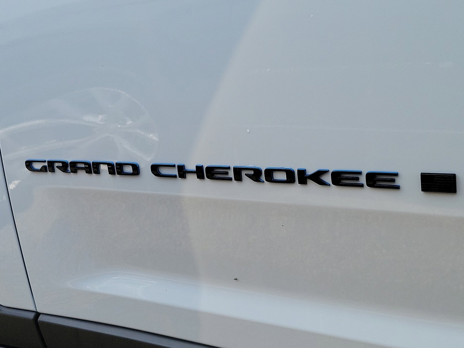 New 2023 Jeep Grand Cherokee Trailhawk AWD/4WD image 5