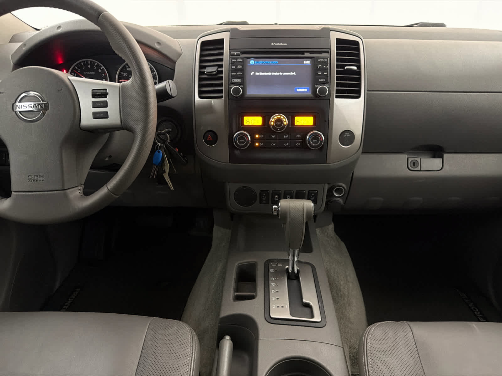 Used 2015 Nissan Frontier SL w/ Moonroof Package RWD image 19