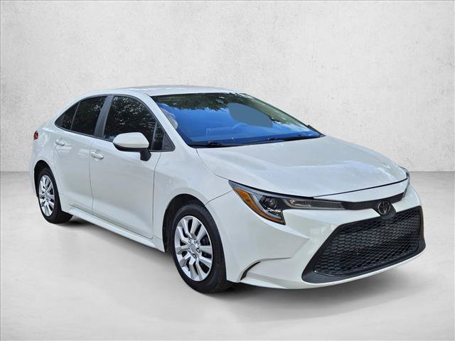 Used 2021 Toyota Corolla LE FWD image 3
