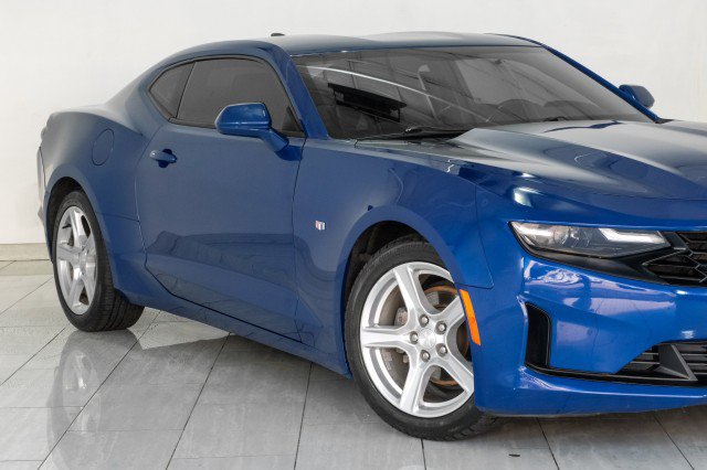 Used 2021 Chevrolet Camaro LT w/ Technology Package RWD image 52