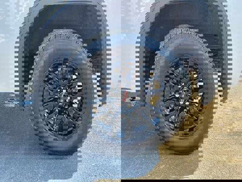 Used 2020 GMC Sierra 1500 Elevation w/ Elevation Value Package image 7