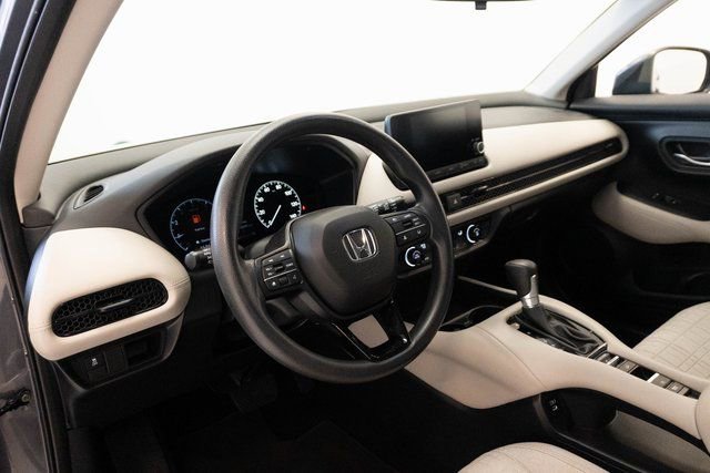 Certified 2024 Honda HR-V LX image 3